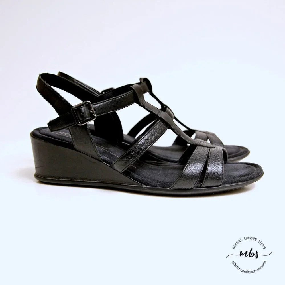 Ecco Strappy Slingback Wedge Sandals Black Women Size 8‎